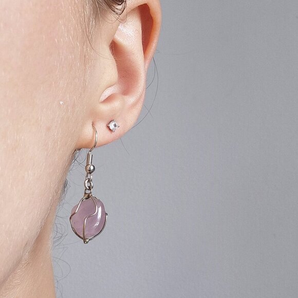 Purple crystal silver fairy elf earrings ✦ translucent gem dangle earrings ✦ - Picture 2 of 7